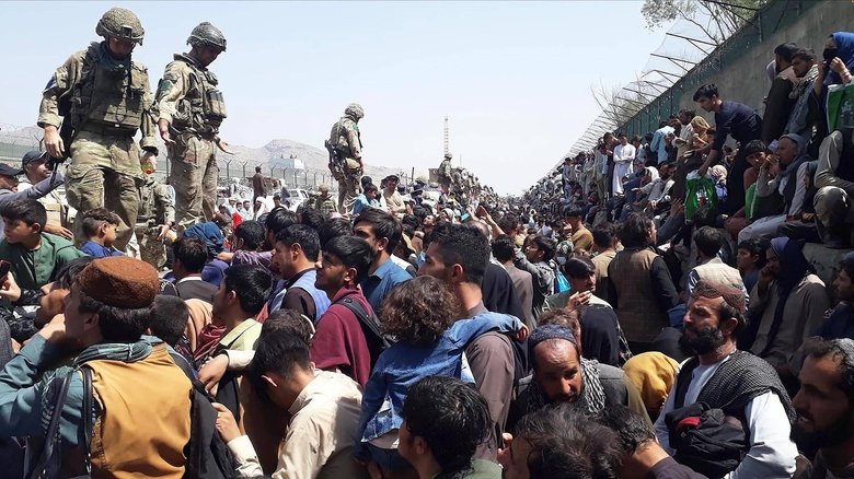 кадр из фильма The List