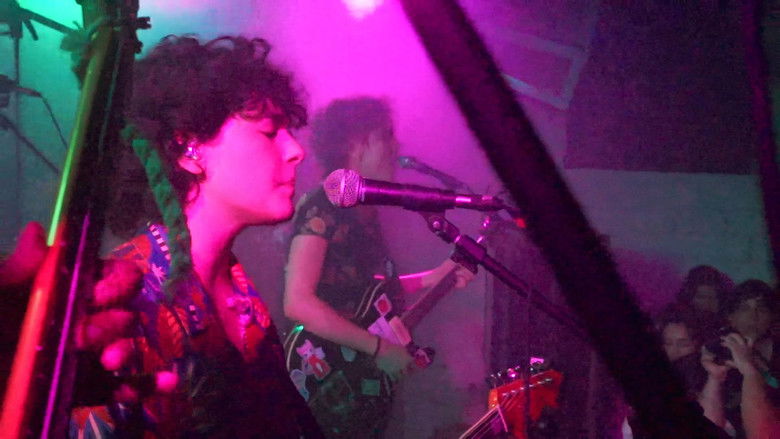 кадр из фильма 72 Horas