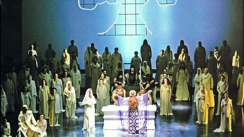 кадр из фильма Norma