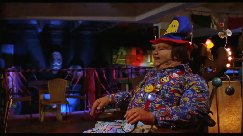 кадр из фильма Magandang Hatinggabi