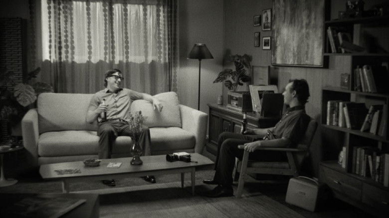 кадр из фильма Are You a Friend of Dorothy?