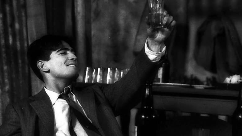 кадр из фильма El juguete rabioso