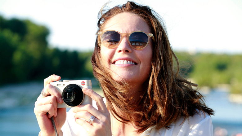 кадр из фильма Париж подождёт