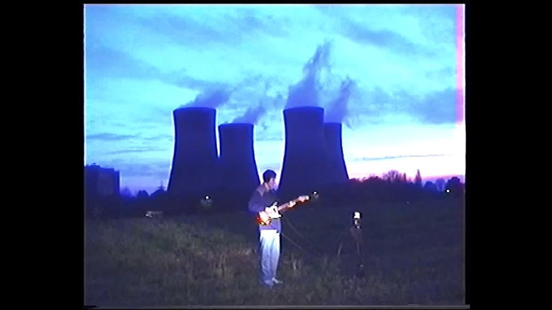 кадр из фильма Hey World!