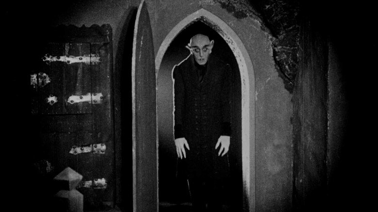 кадр из фильма Castele misterioase din Carpați