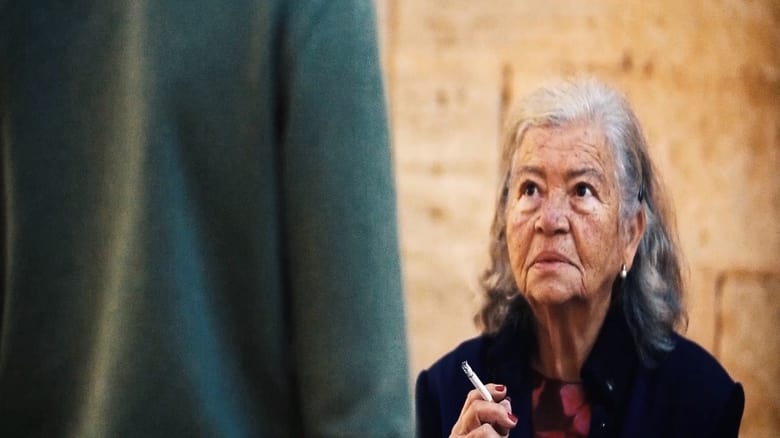 кадр из фильма CLOE