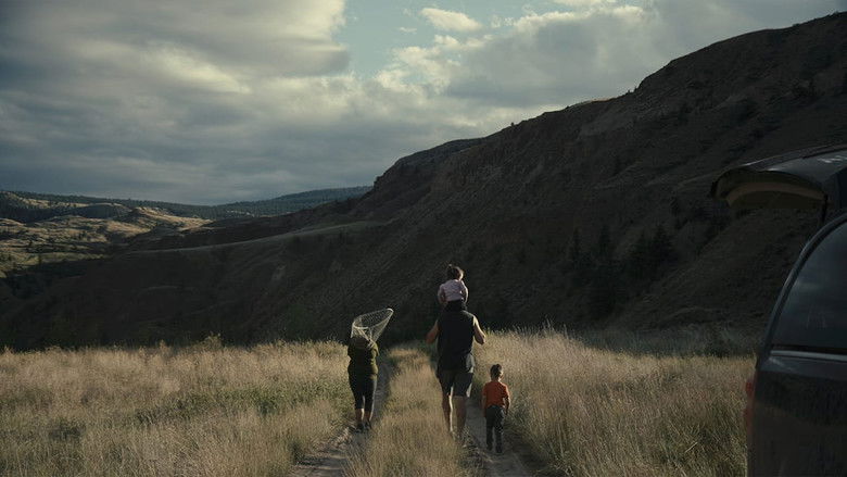 кадр из фильма Returning Home