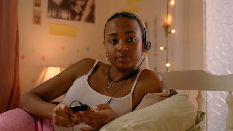 кадр из фильма Consume