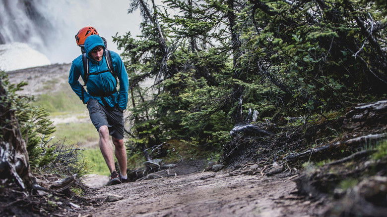 кадр из фильма Альпинист