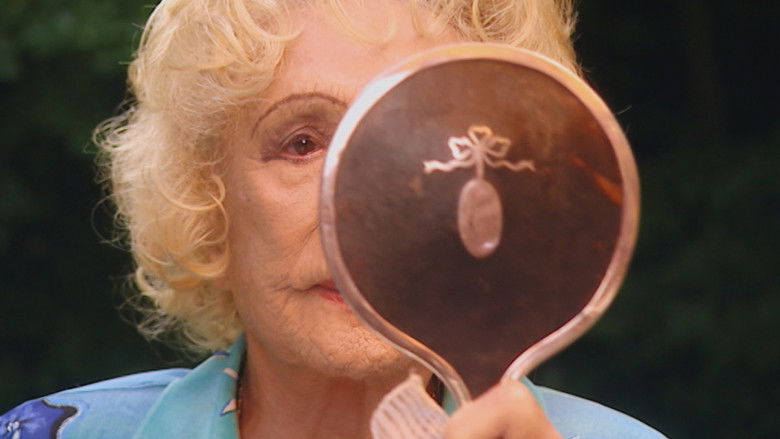 кадр из фильма Riefenstahl