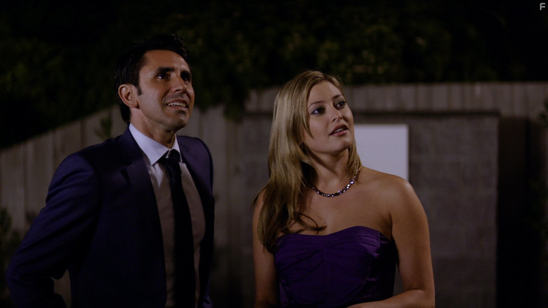 кадр из фильма Мальчик большой мамочки