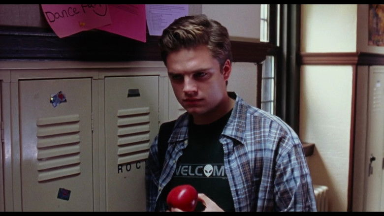 кадр из фильма Red Doors