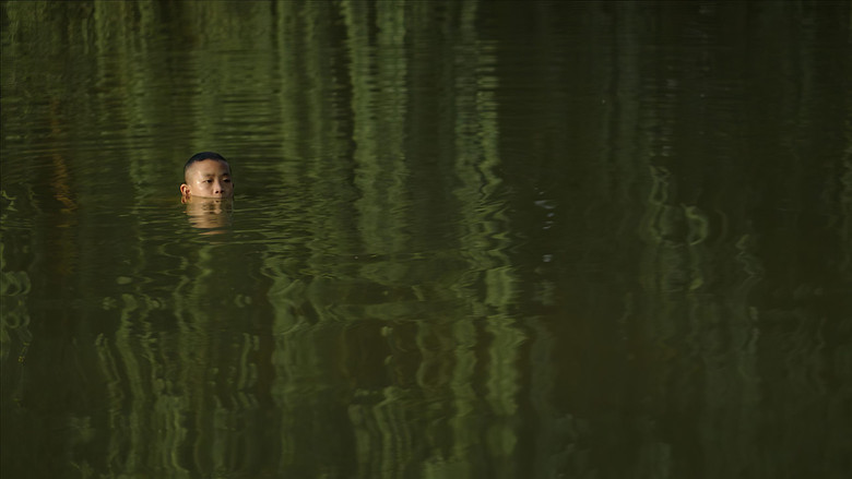 кадр из фильма Merry Christmas, China