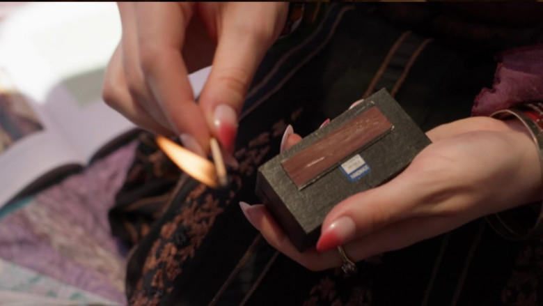 кадр из фильма The Oracle