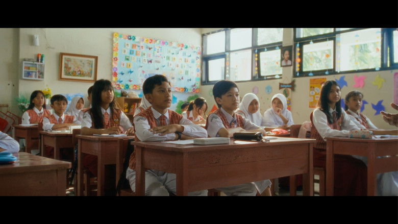 кадр из фильма Whispers Of Red