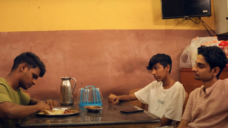 кадр из фильма SAYYAVE