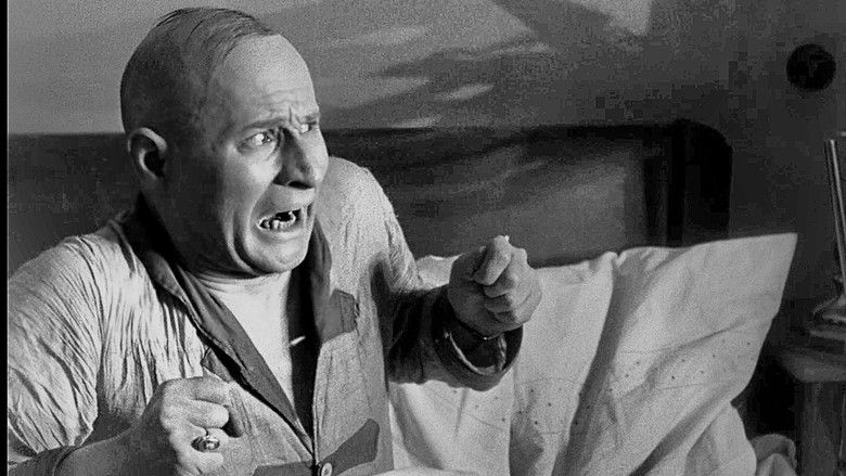 кадр из фильма Замок Фогелёд