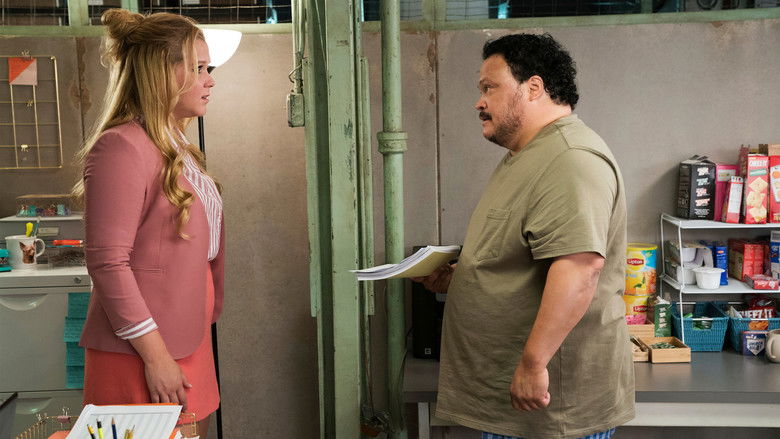 кадр из фильма Красотка на всю голову