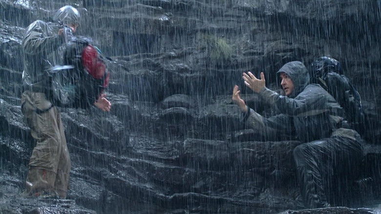 кадр из фильма Контракт