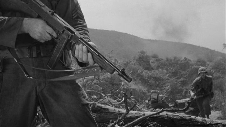 кадр из фильма Men in War