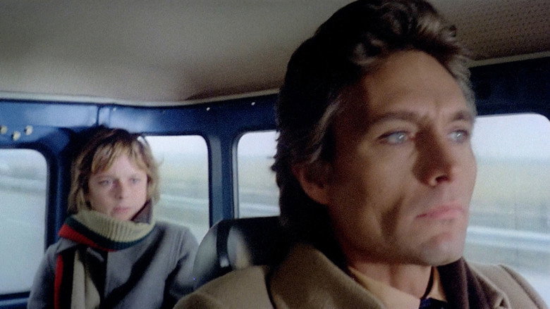 кадр из фильма Шепот во тьме