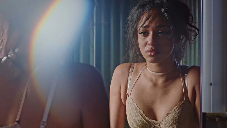 кадр из фильма NOT BAD