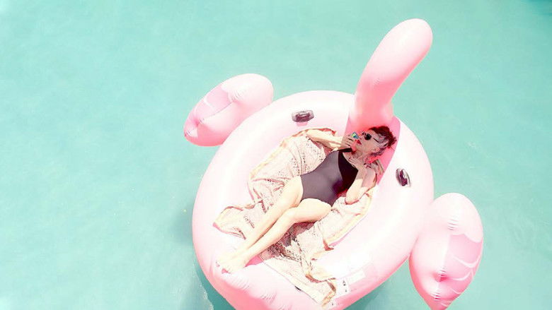 кадр из фильма Charlotte