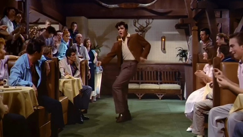 кадр из фильма Loving You