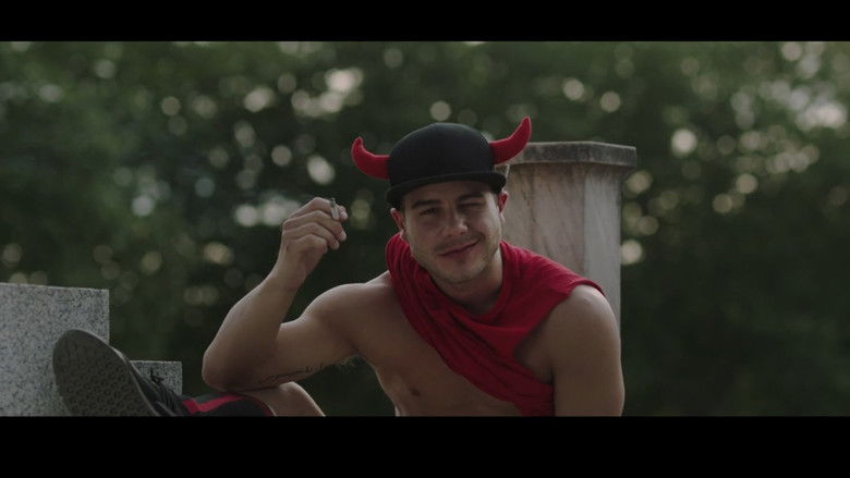 кадр из фильма Flea Pit