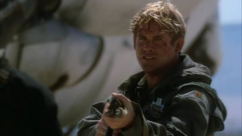 кадр из фильма Черный гром