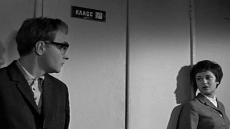 кадр из фильма Доживем до понедельника