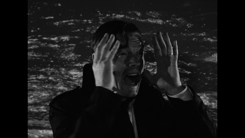 кадр из фильма Bulk