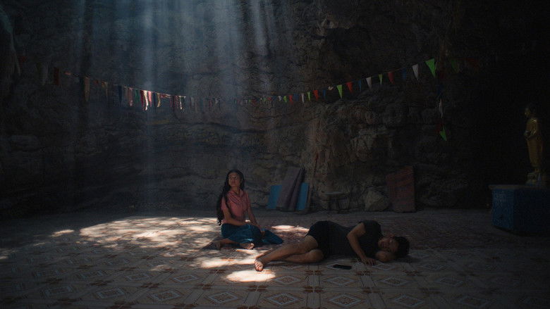 кадр из фильма ជាតិជាមនុស្សា