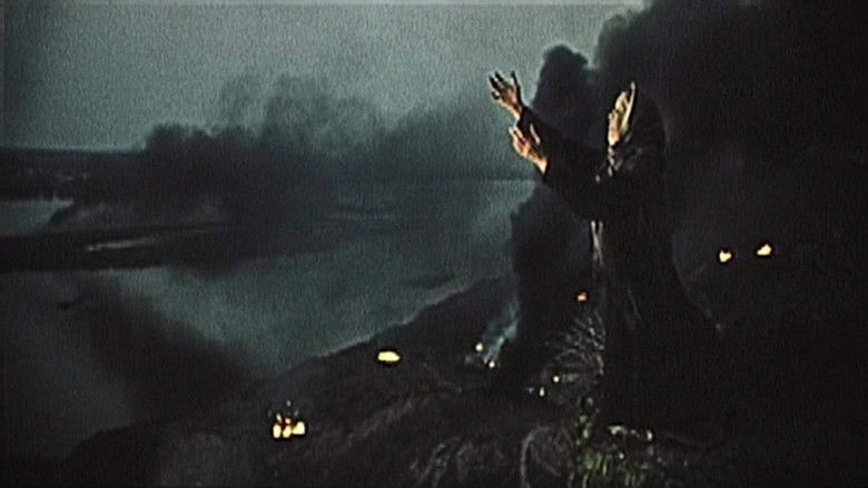 кадр из фильма Повесть пламенных лет