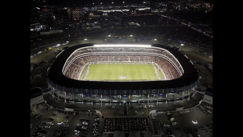 кадр из фильма Terror en las gradas