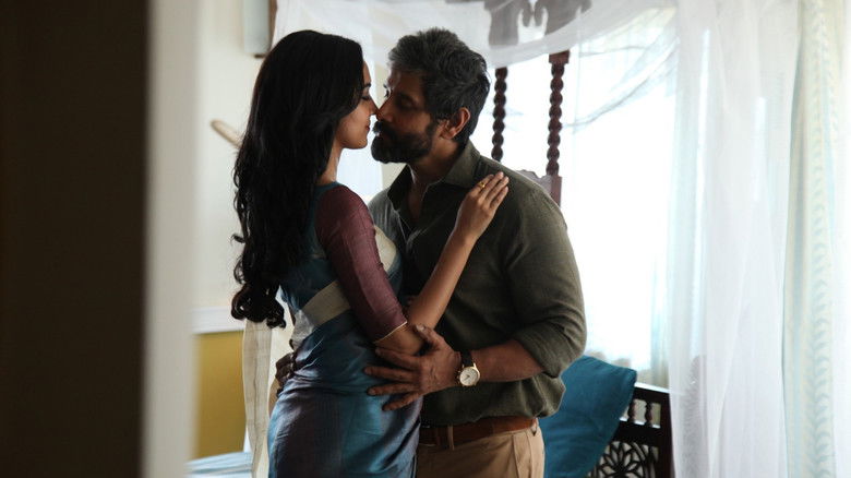 кадр из фильма துருவ நட்சத்திரம்: அத்தியாயம் ஒன்று - யுத்த காண்டம்