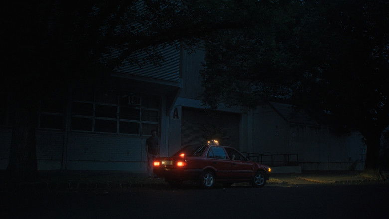 кадр из фильма Handhold