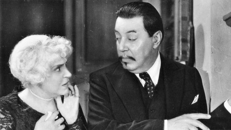 кадр из фильма Секрет Чарли Чена