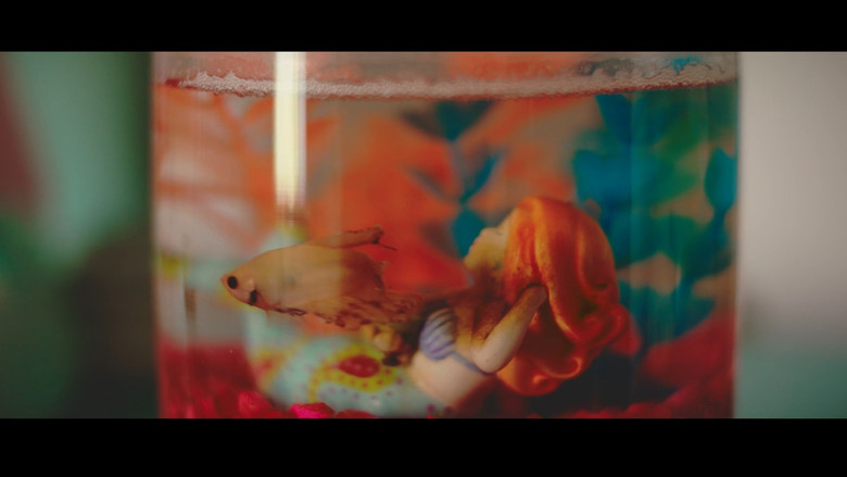 кадр из фильма PRUDE