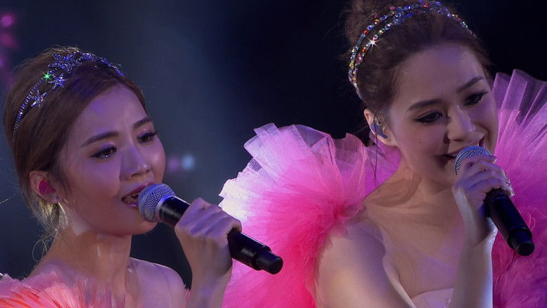 кадр из фильма Twins LOL Live