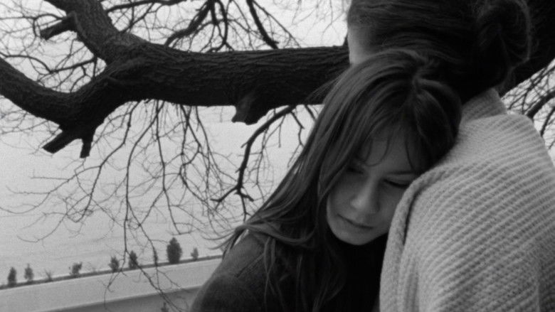 кадр из фильма A Ay