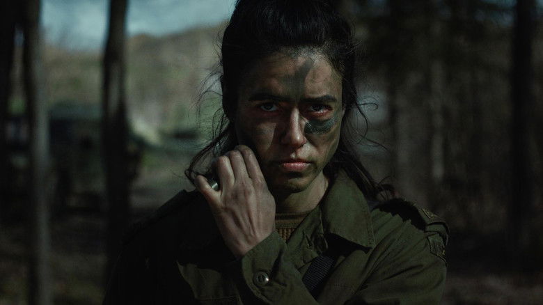 кадр из фильма Одна на фронте