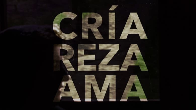 кадр из фильма Cría, reza, ama