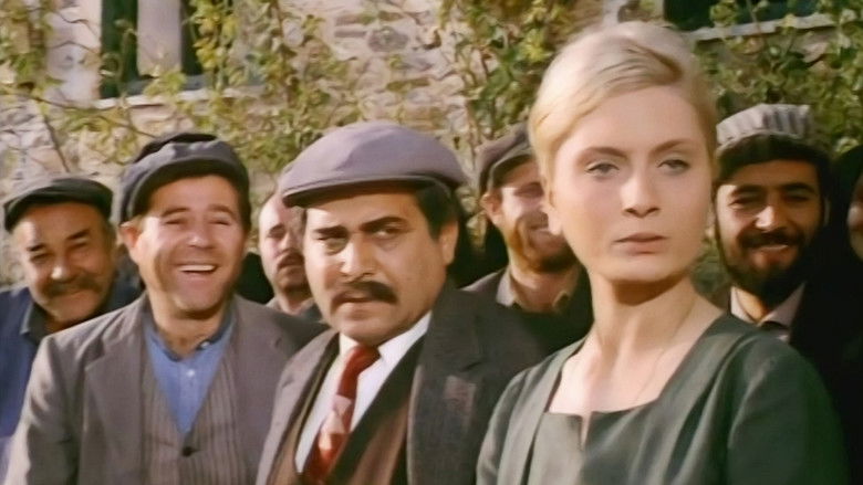 кадр из фильма Η Δασκάλα με τα Ξανθά Μαλλιά