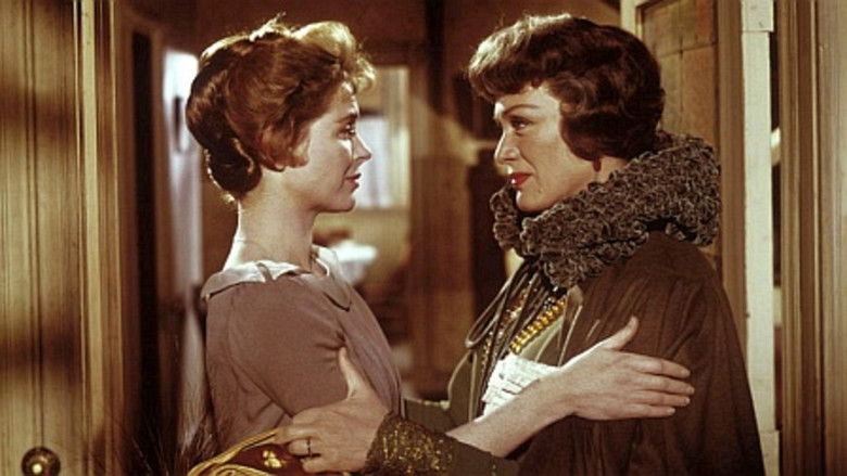 кадр из фильма The Dark at the Top of the Stairs