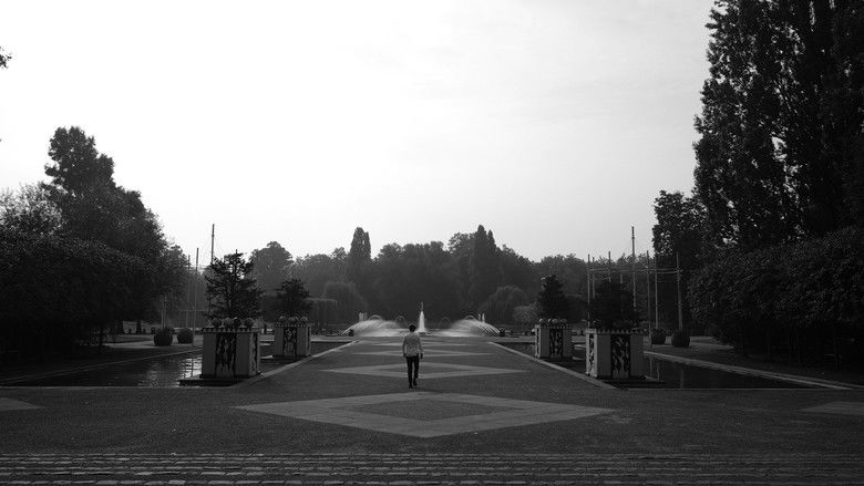 кадр из фильма Beautiful Scars: A Sleepless Night