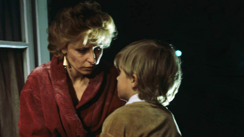 кадр из фильма Любовники моей мамы