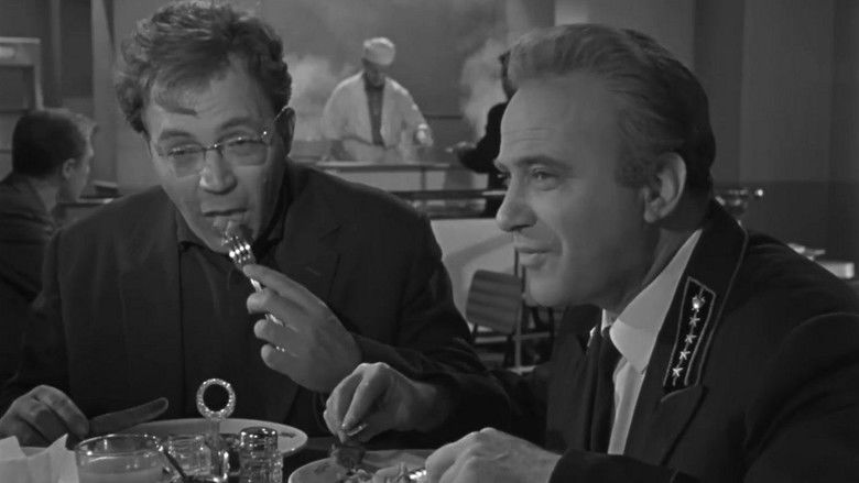 кадр из фильма Человек, который сомневается