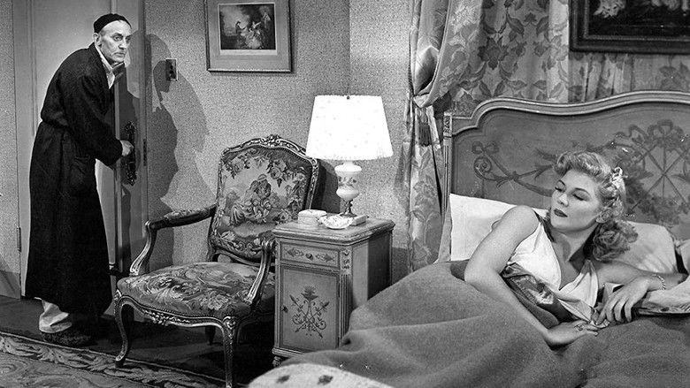 кадр из фильма Dangerous Intruder