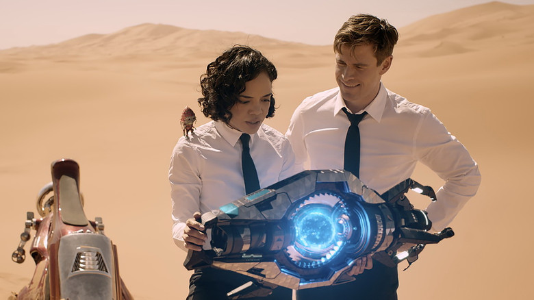 кадр из фильма Люди в чёрном: Интернэшнл